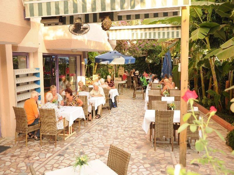 Rosella Hotel Αλάνια Εξωτερικό φωτογραφία