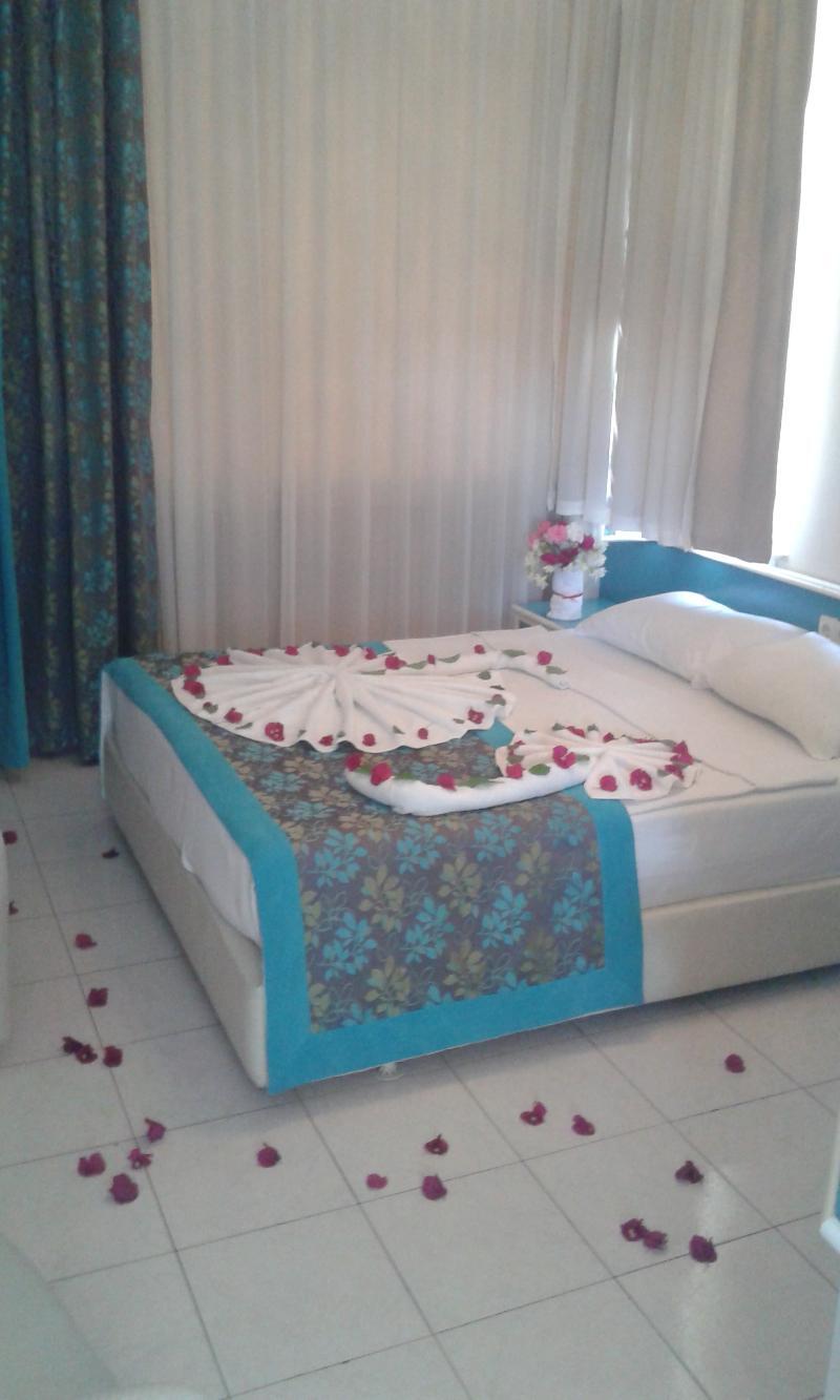 Rosella Hotel Αλάνια Εξωτερικό φωτογραφία